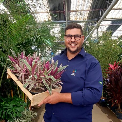 c56b1b87-b2de-4eb4-a19d-2ce54cdda1c3